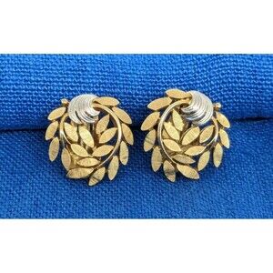 Vintage 1950's Crown Trifari Gold Tone Etched Leaves Branch Swirl Clip Earrings